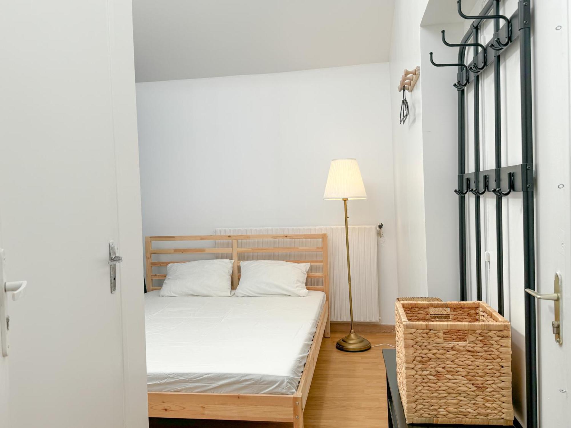 Korean Style Minbak C'Est La Vie Paris Bagnolet Exterior foto